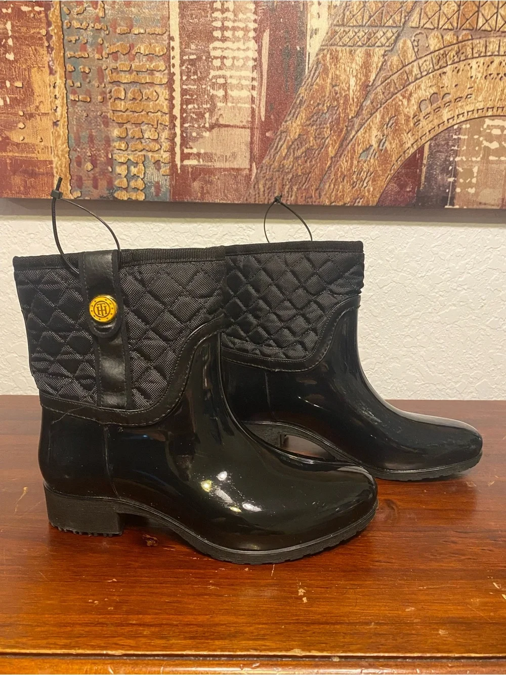 Tommy Hilfiger Women's Black Quilted Rain Ankle Boots
